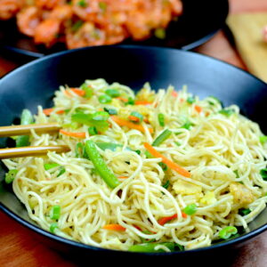 Veg Hakka Noodles